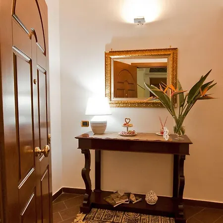 Dimora De Brado Alojamento de Acomodação e Pequeno-almoço Trani