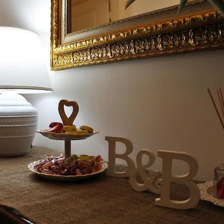 Dimora De Brado 2* Trani