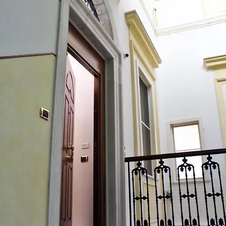 Dimora De Brado 2* Trani