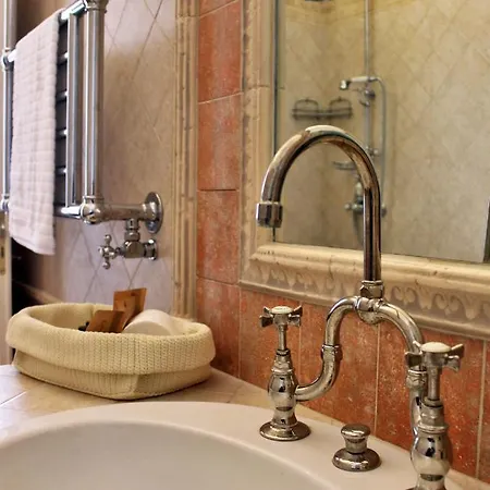 Dimora De Brado Bed & Breakfast Trani